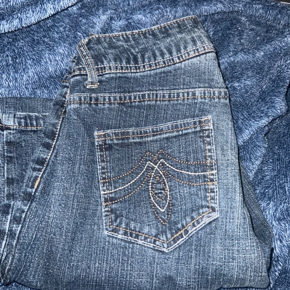 jeans jeans jeans all pairs for $20 together what a deal - Picture 4 of 7
